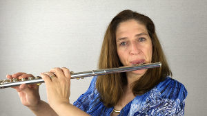 FluteTips 18 Embouchure Placement Angle Air DOWN